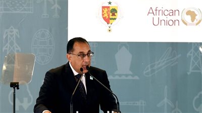 رئيس الوزراء يحدد موعد انعقاد المجلس الأعلى لصناعة السيارات