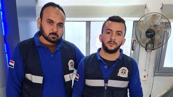 المسعف والسائق