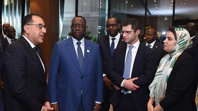 رئيس الوزراء للرئيس السنغالي: الشركات المصرية ستنفذ المشروعات المتفق عليها بأعلى معايير الجودة والكفاءة