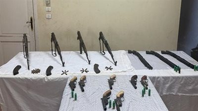 القبض على 29 تاجر أسلحة نارية بأسيوط | صور