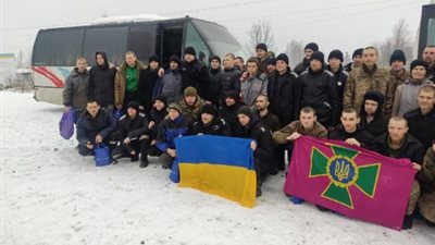 الرئاسة الأوكرانية تعلن عودة 116 أسيرا في عملية تبادل مع الجانب الروسي