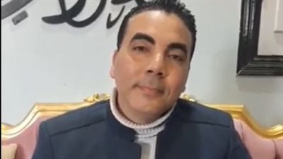 الحصة بـ5 جنيه.. مدرس بالمنيا يعلن تخفيض سعر الدروس: لازم نخفف على بعض | بث مباشر