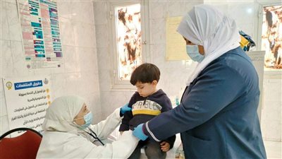 صحة المنيا تقدم الخدمات الطبية والعلاجية لـ1990 حالة في مطاي