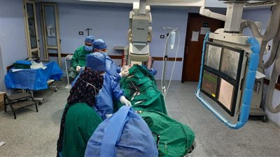 لأول مرة.. قافلة الأزهر الطبية تجري 24 عملية قسطرة للقلب وتنقذ حياة المرضى