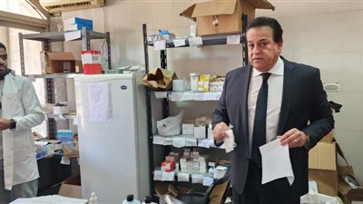 بعد 48 ساعة من زيارة الوزير.. نقل 200 طبيب أسنان وصيدلي من منطقة القاهرة الجديدة |مستند