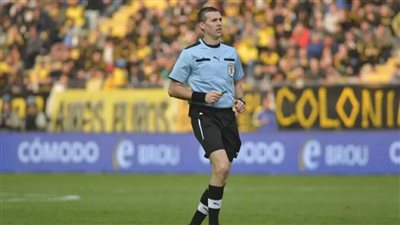 6 إنذارات في المباراة الواحدة.. أرقام أندريس ماتونتي حكم مباراة الأهلي وريال مدريد