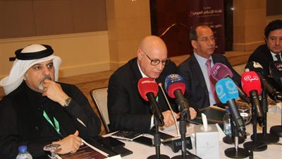 انطلاق ملتقى الإعلام العربي برعاية رئيس الوزراء الأردني ومشاركة جامعة الدول العربية