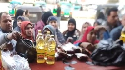 الزيت بـ35 جنيهًا والسكر بـ18.5.. إقبال كبير على معارض أهلًا رمضان بالمنوفية | بث مباشر