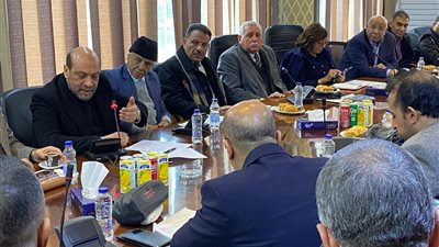 غرفة الصناعات النسيجية تناقش أهم التحديات أمام الغزل والنسيج في مصر