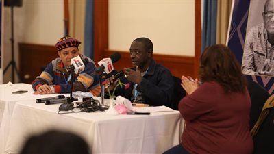 المخرج السنغالي منصور صورا واد خلال مهرجان الأقصر: سعيد بتكريمي