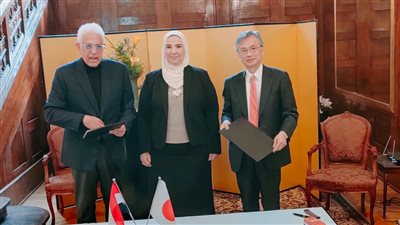 بحضور وزيرة التضامن.. سفير اليابان يوقع منحة بناء مدرسة مع مؤسسة تكاتف