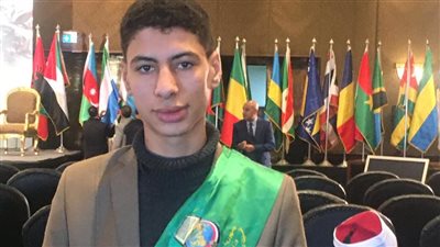 محافظ كفر الشيخ يهنئ الطالب المعجزة الثالث عالميا في حفظ القرآن الكريم ومعرفة أرقام الآيات والصفحات