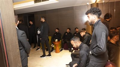 بعثة الأهلي تقدم واجب العزاء لرامي ربيعة بعد وفاة والد زوجته