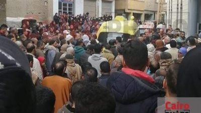 أهالي المنوفية يؤدون صلاة الغائب على الزوجين ضحايا زلزال تركيا المدمر | بث مباشر