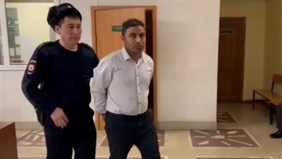 قصة غريبة لمصري وزوجته فى روسيا 