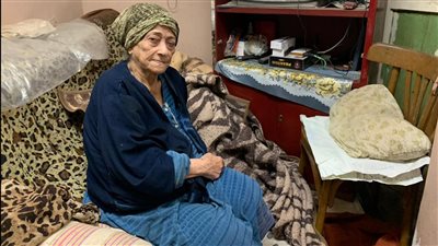 مسن ببورسعيد يستغيث بعد قرار إزالة سوق البالة: نطالب بسكن بديل | صور وفيديو