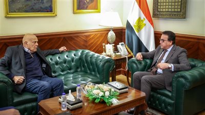 وزير الصحة يستقبل السير مجدي يعقوب لمتابعة مشروع إنشاء مركز طبي لزراعة الأعضاء