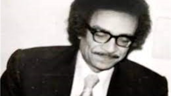 مرسي جميل عزيز 