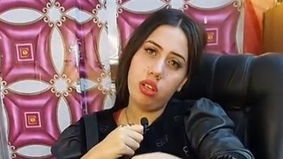 كوافيرة المتهمة بإنهاء حياة والدتها في بورسعيد: أمها كانت حنينة عليها وبتحضنها كتير | بث مباشر