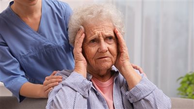 مشاكل الرؤية تزيد من مخاطر الإصابة بالخرف | دراسة 