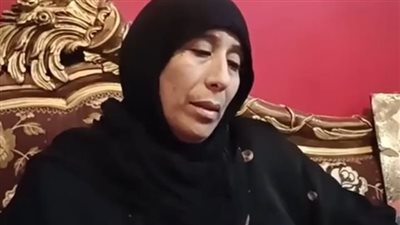 زوجة أحد ضحايا حادث انهيار عقاري دمنهور: ابني كان كتب كتابه آخر الشهر.. وزوجي وولادي الاثنين راحوا | بث مباشر