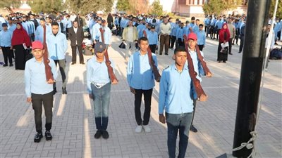 انتظام الطلاب مع بداية الدراسة بالثانوية العسكرية في الوادي الجديد