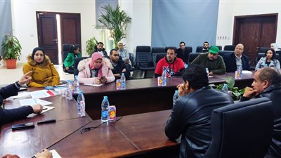 رئيس جهاز العاصمة الإدارية يلتقي سكان الحي السكني الثالث R3 لبحث مقترحاتهم 