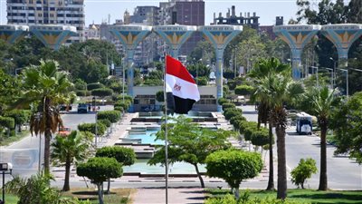 رئيس جامعة السويس: استقبال 35 ألف طالب مع بداية الفصل الدراسي الثاني بمجموعة أنشطة متنوعة