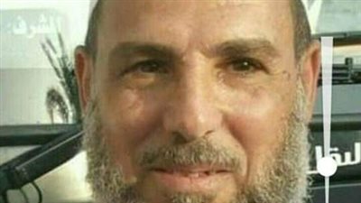 أبو الأيتام.. أهالي الخارجة بالوادي الجديد يشيعون جنازة أحد فاعلي الخير بالمحافظة 