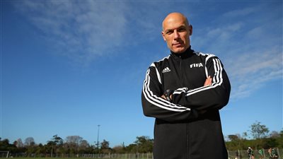 اجتماع طارئ لحكام الدوري الإنجليزي بعد أخطاء الجولة 23