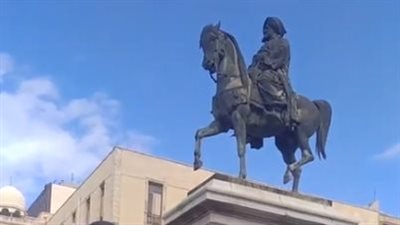 محافظة الإسكندرية تكشف حقيقة وضع ملابس غير لائقة أسفل تمثال محمد علي | بث مباشر