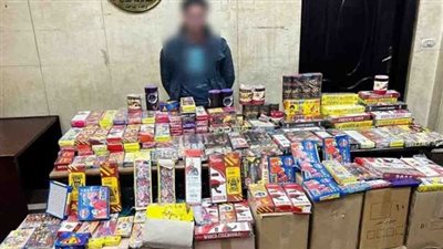 ضبط مليون صاروخ بحوزة تاجر ألعاب نارية بالجمالية