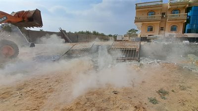 وزير الإسكان يُصدر 6 قرارات لإزالة مخالفات بناء وتعديات بالساحل الشمالي ومدينتي بدر وسفنكس