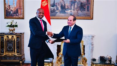 السيسي يستقبل المبعوث الخاص لرئيس كينيا.. ويؤكد التطلع لتدعيم العلاقات الثنائية