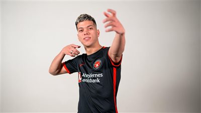 أبرزهم إمام عاشور.. مواجهات نارية تنتظر المحترفين المصريين اليوم في الدوري الأوروبي