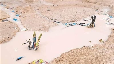 سقوط الأمطار على مدينة مرسى مطروح يتسبب في خطر داهم بسبب الأسلاك المكشوفة