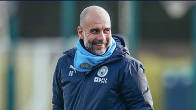 بيب جوارديولا: الأجواء في غرفة ملابس مانشستر سيتي استثنائية 