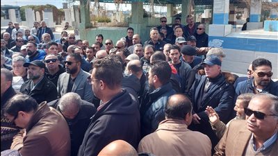 الآلاف يشيعون جثمان محمد غندر مراسل أون تايم سبورت إلى مثواه الأخير ببورسعيد | صور 