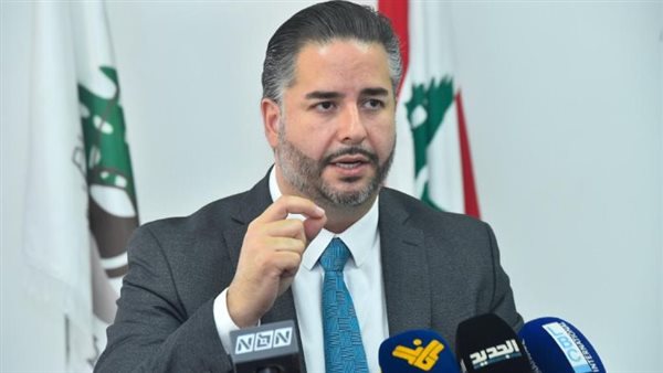 أمين سلام وزير الاقتصاد