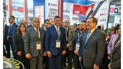 تدشين أول مركز لتدريب الهليكوبتر بين الأكاديمية المصرية لعلوم الطيران وشركة خدمات البترول الجوية