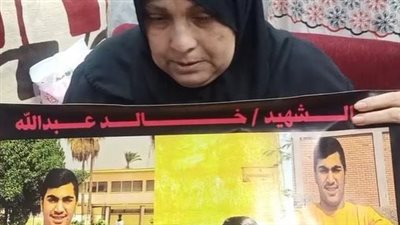 حكاية شاب غدر بصديقه بسبب 20 جنيها بشبرا الخيمة.. ووالدته: خطفوه في حتة ضلمة وخلصوا عليه |فيديو