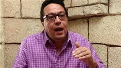 المخرج محمد ياسين يكشف تفاصيل تعاونه مع وحيد حامد بأسرار النجوم اليوم