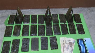 تصل للمؤبد.. تعرف على عقوبة الإتجار في المخدرات وحيازتها