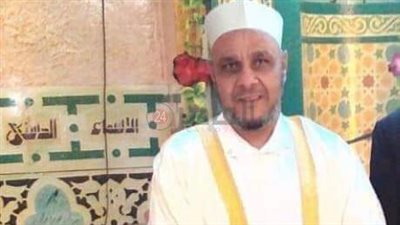 أوصى بدفنه في مكة.. وفاة إمام مسجد من قنا أثناء أداء مناسك العمرة 