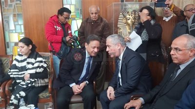 كرم جبر والشوربجي يشاركان في تشييع جثمان الراحل مرسي عطا الله رئيس مجلس إدارة الأهرام الأسبق