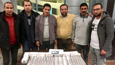 برسوم ربع مليون جنيه.. جمارك نويبع تُحبط تهريب 400 أمبول لعلاج الأسنان 