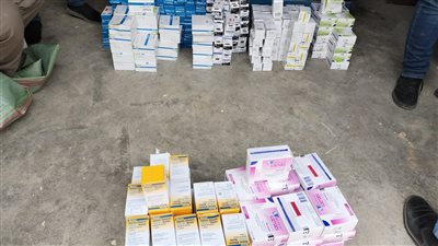 جمارك السلوم تضبط محاولة تهريب كمية من الأدوية البشرية 