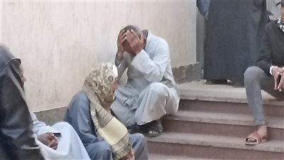 يارب ارزقني الصبر.. رب أسرة فقد زوجته وبناته الـ3 بسبب التدفئة ببني سويف يروي تفاصيل الواقعة 