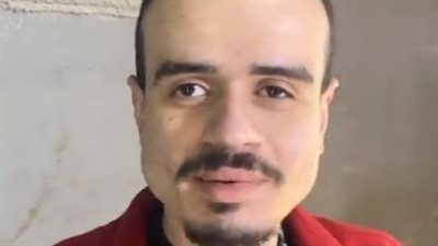 قصة كفاح شاب من مدير تسويق لصاحب عربة وافل: ضغط الشغل تعبني وارتحت أكتر في مشروعي | بث مباشر