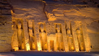 قبل تعامد الشمس.. جولة افتراضية 3D في معبد أبو سمبل الكبير بأسوان